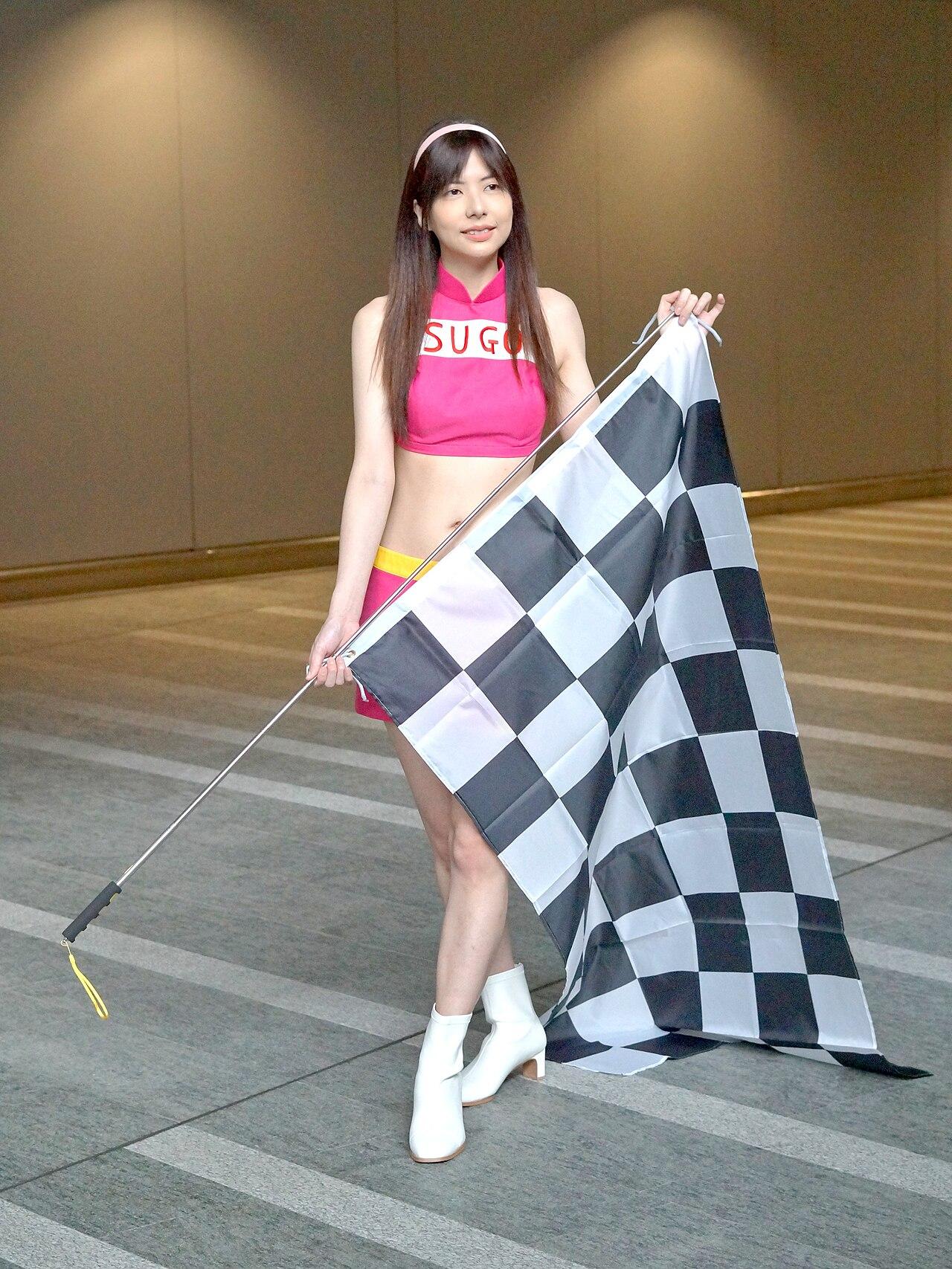 F1赛车心理课:如何在关键时刻稳住(战术执教视角)